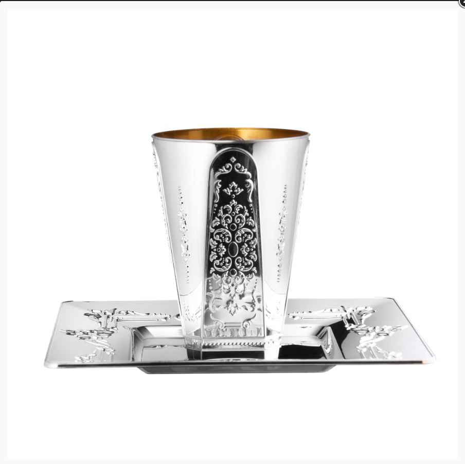 Plastic Kiddush Cups Square Silver Effect 'Superior' 5 Cups+5 Trays 24/10's