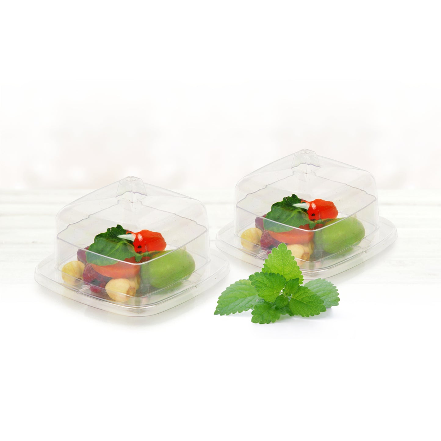 Plastic Clear Mini Square Bowl With Lid 3oz